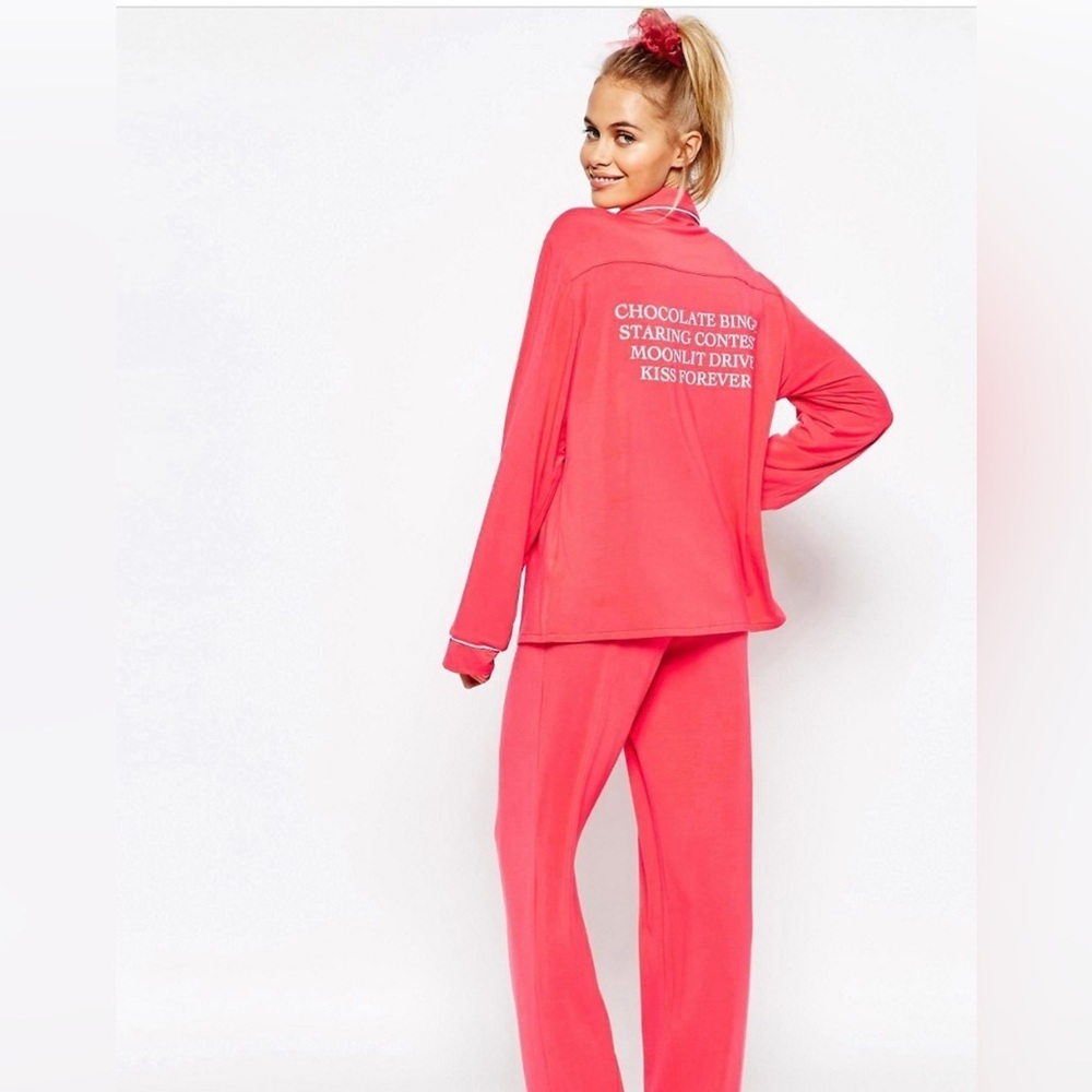 Wildfox Couture "Kiss Forever " pajamas set in box Small or‎ Medium NIB